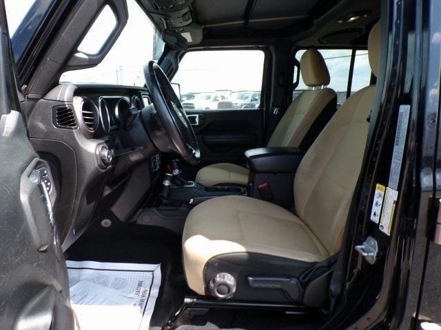 Photo of 2018 Black Clearcoat Jeep Wrangler Unlimited