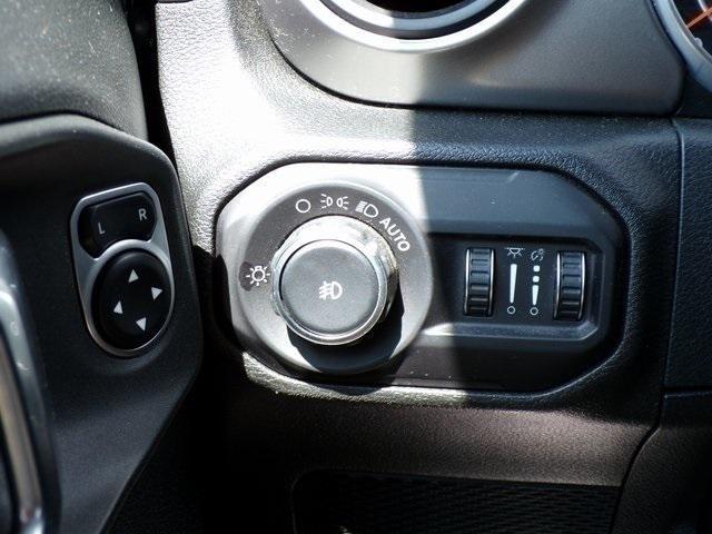 Photo of 2018 Black Clearcoat Jeep Wrangler Unlimited