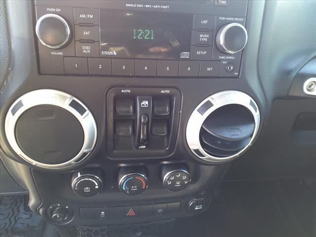 Photo of 2014 Anvil Clear Coat Jeep Wrangler Unlimited