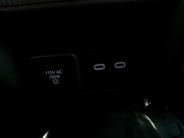 Photo of 2025 Diamond Black Crystal Pearlcoat Jeep Wagoneer S