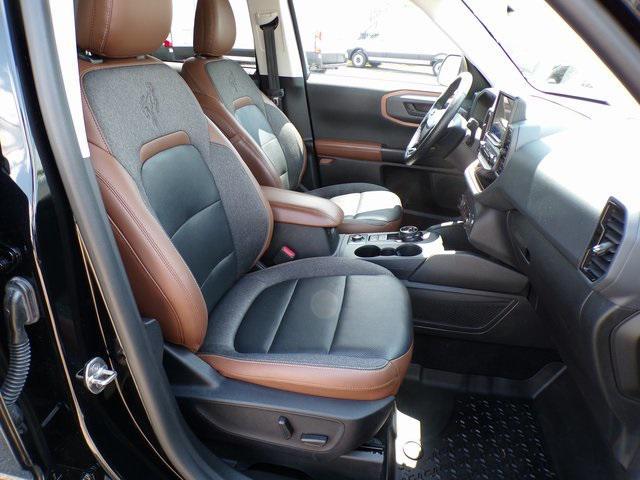 Photo of 2021 Shadow Black Ford Bronco Sport