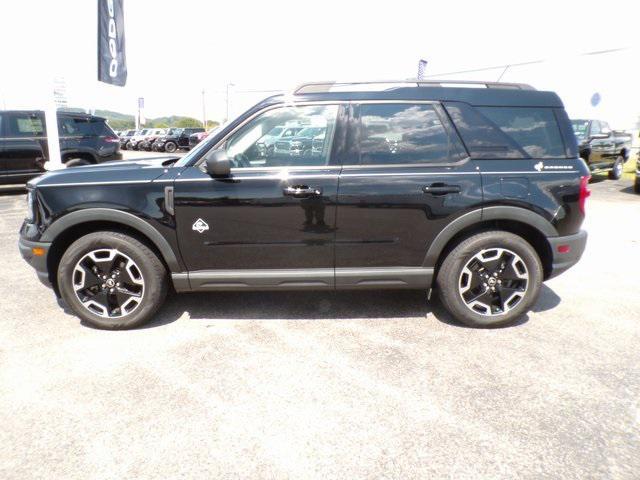 Photo of 2021 Shadow Black Ford Bronco Sport