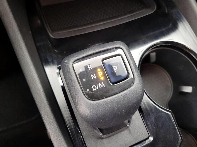 Photo of 2021 Red Nissan Rogue