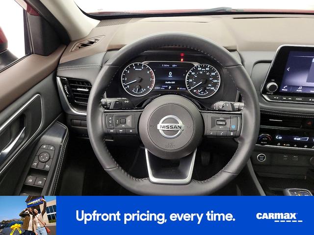 Photo of 2021 Red Nissan Rogue