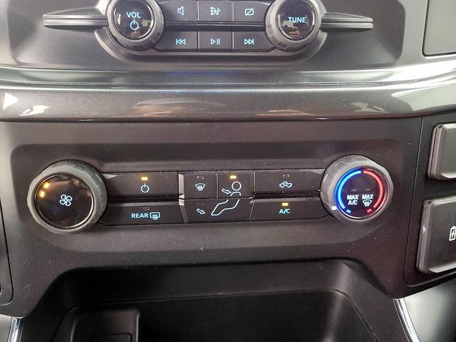 Photo of 2022 Black Ford F-150