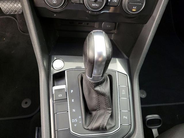 Photo of 2019 Blue Volkswagen Tiguan
