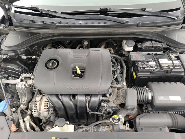 Photo of 2019 Black Hyundai ELANTRA
