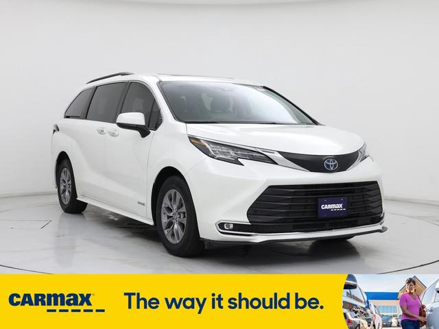 2021 Toyota Sienna
