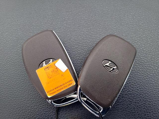 Photo of 2021 Red Hyundai TUCSON