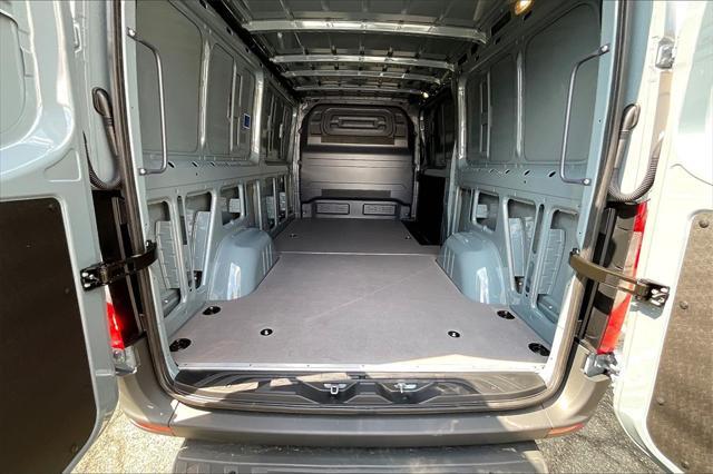 Photo of 2025 Mercedes-Benz Sprinter 2500