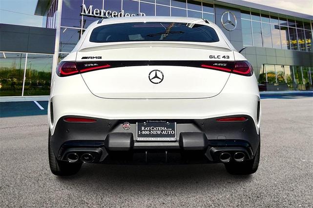 Photo of 2026 Polar White Mercedes-Benz AMG GLC 43