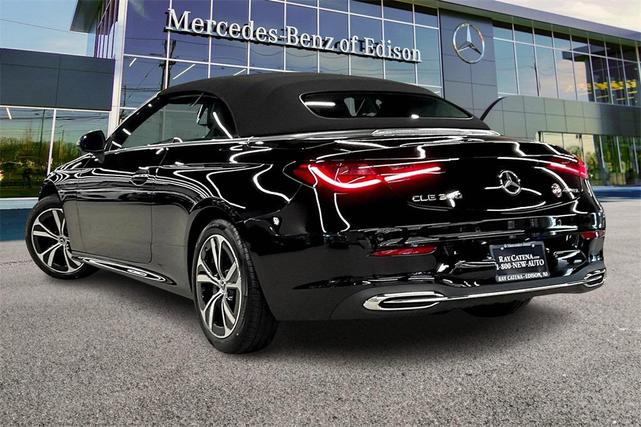 Photo of 2025 Black Mercedes-Benz CLE 300