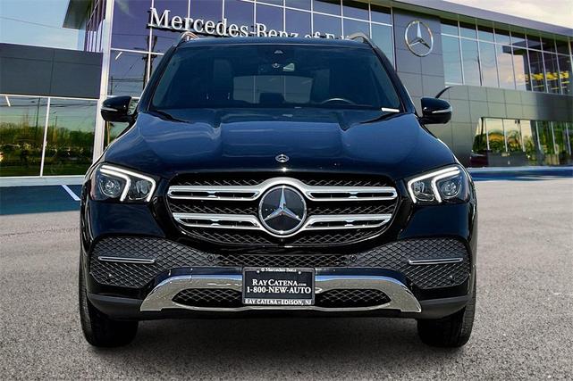 Photo of 2022 Black Mercedes-Benz GLE 350