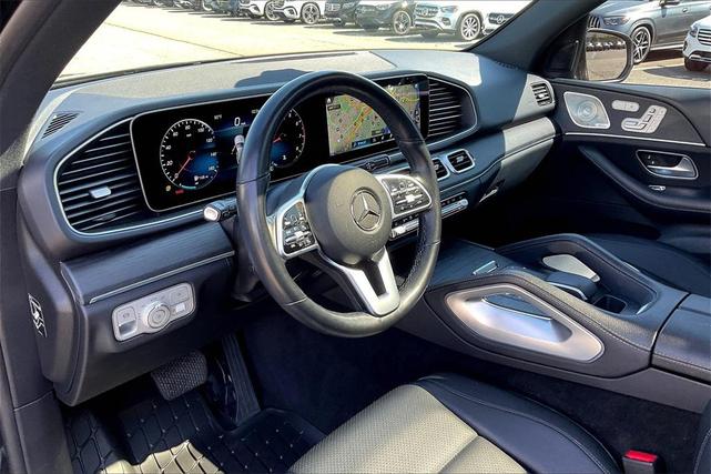 Photo of 2022 Black Mercedes-Benz GLE 350