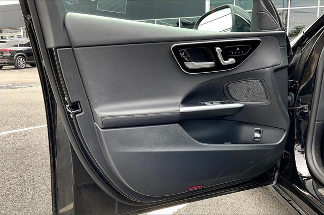 Photo of 2023 Black Mercedes-Benz C-Class