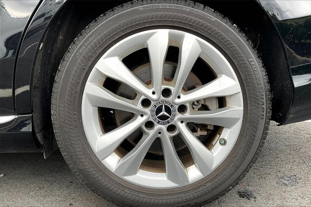 Photo of 2019 Black Mercedes-Benz C-Class