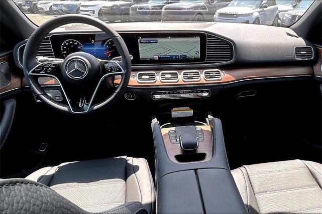 Photo of 2025 Polar White Mercedes-Benz GLE 450