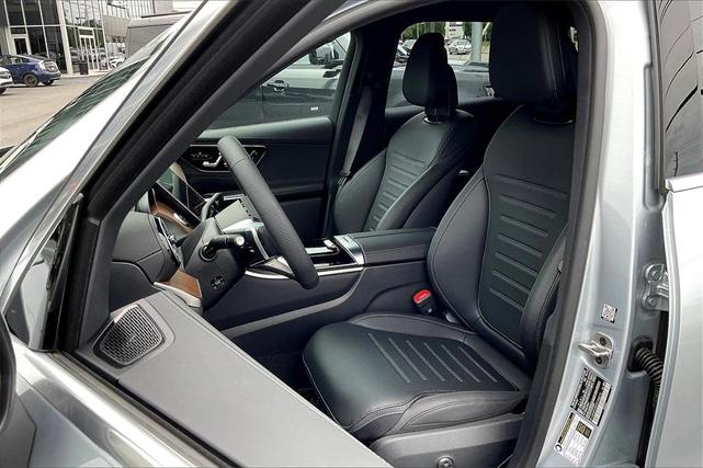 Photo of 2025 Silver Metallic Mercedes-Benz GLC 350e