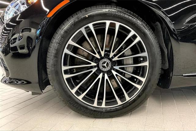 Photo of 2025 Obsidian Mercedes-Benz S-Class