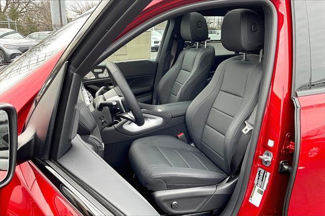Photo of 2025 Manufaktur Card Mercedes-Benz GLS 450