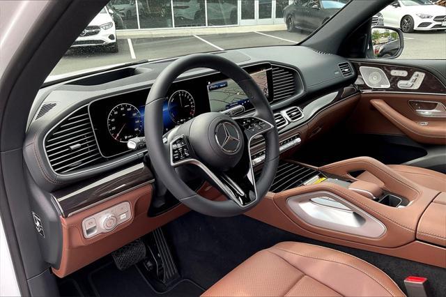 Photo of 2025 Manufaktur Moon Mercedes-Benz GLE 450e
