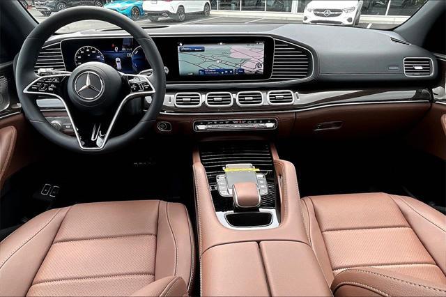 Photo of 2025 Manufaktur Moon Mercedes-Benz GLE 450e