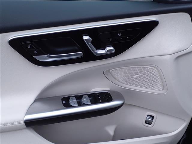 Photo of 2023 Black Mercedes-Benz C-Class