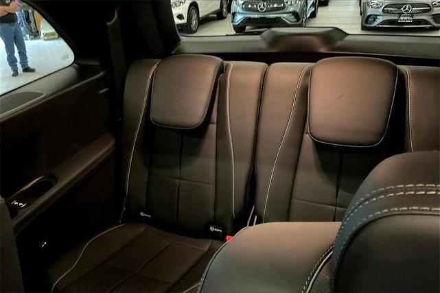 Photo of 2025 Gray Mercedes-Benz GLS 450