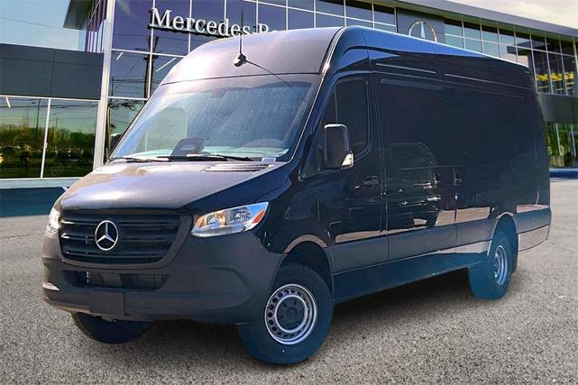 Photo of 2025  Mercedes-Benz Sprinter 3500XD