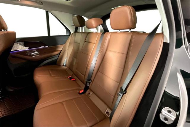 Photo of 2025 Emerald Mercedes-Benz GLE 350