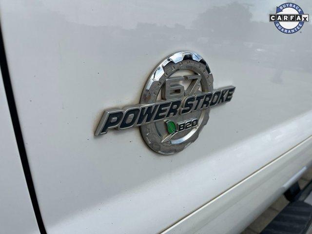 Photo of 2013 Oxford White Ford F-250