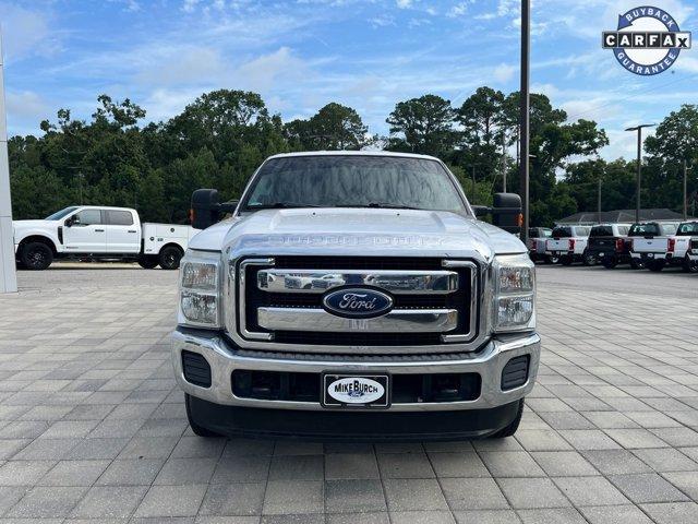 Photo of 2013 Oxford White Ford F-250