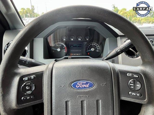 Photo of 2013 Oxford White Ford F-250