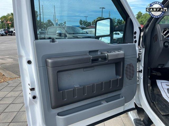 Photo of 2013 Oxford White Ford F-250