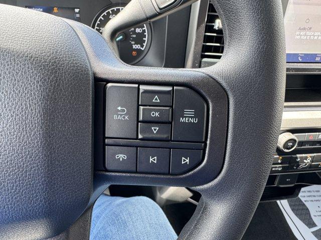 Photo of 2025 Oxford White Ford F-350