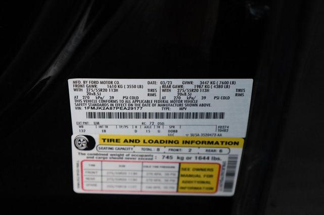 Photo of 2023 Agate Black Metallic Ford Expedition Max