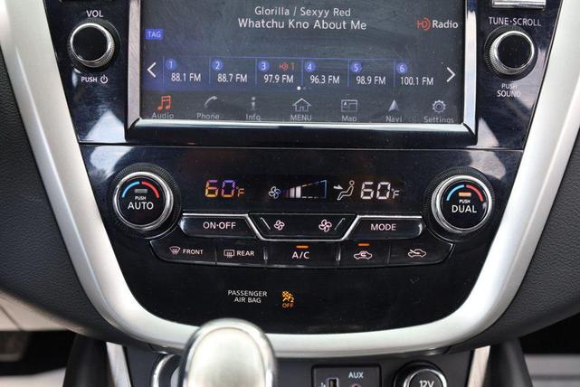 Photo of 2018 Pearl White Nissan Murano