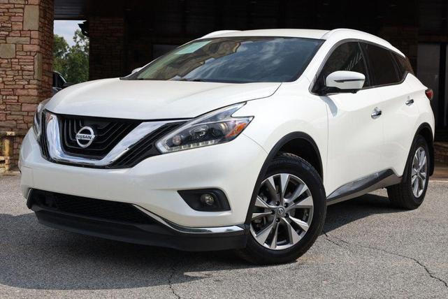 Photo of 2018 Pearl White Nissan Murano