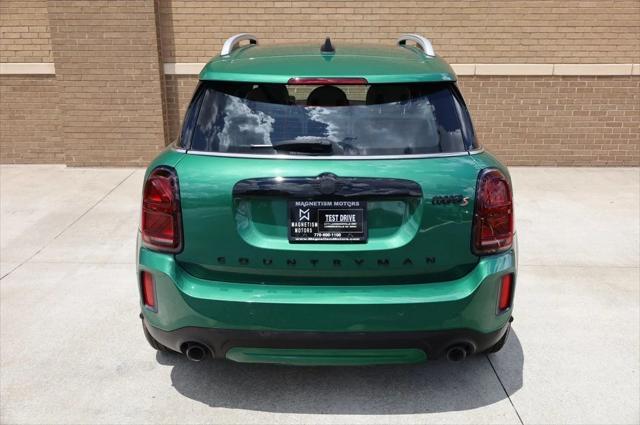 Photo of 2023 British Racing Green IV Metallic MINI Countryman