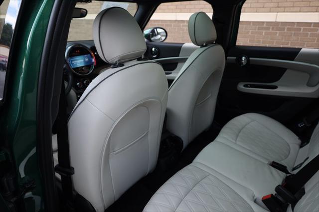 Photo of 2023 British Racing Green IV Metallic MINI Countryman