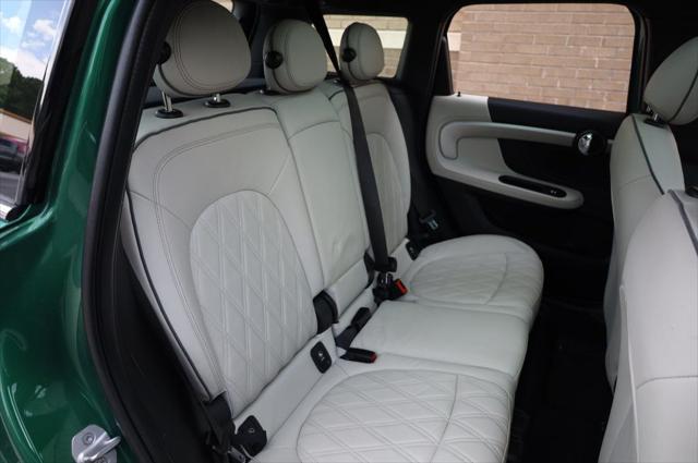 Photo of 2023 British Racing Green IV Metallic MINI Countryman