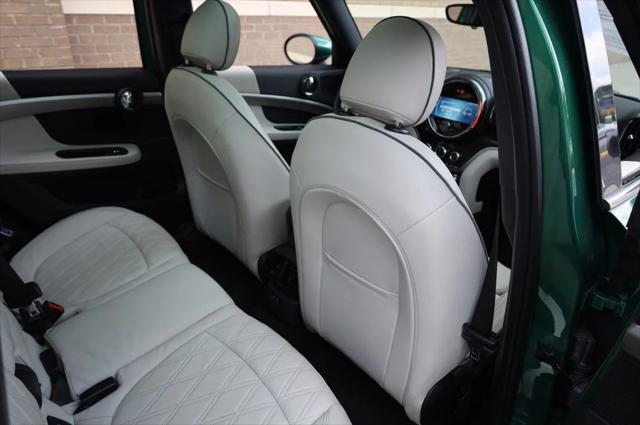 Photo of 2023 British Racing Green IV Metallic MINI Countryman