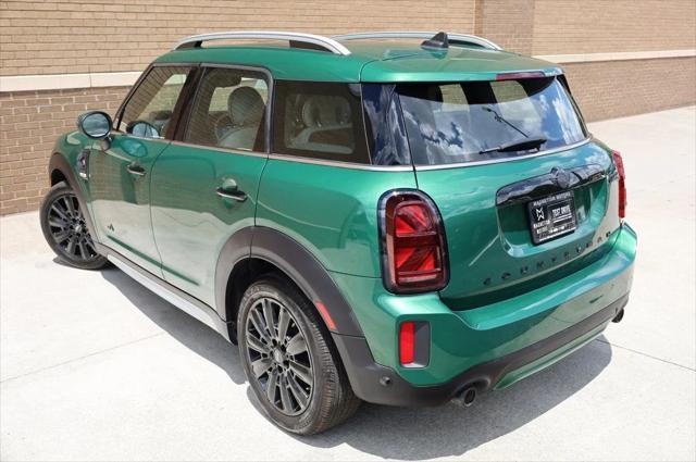 Photo of 2023 British Racing Green IV Metallic MINI Countryman