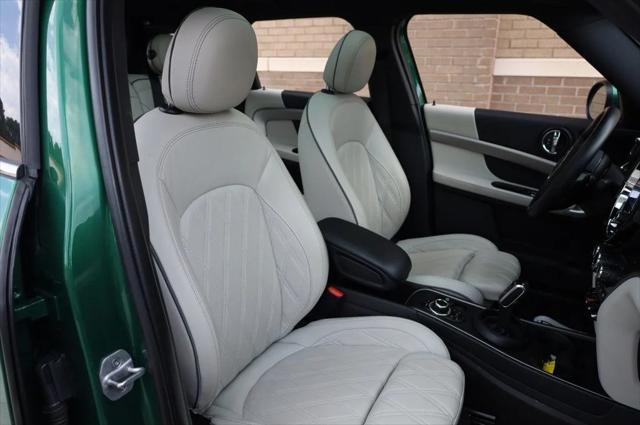 Photo of 2023 British Racing Green IV Metallic MINI Countryman