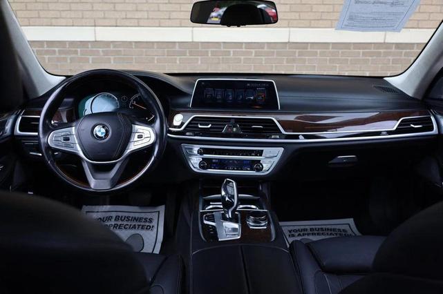 Photo of 2017 Black Sapphire Metallic BMW 750