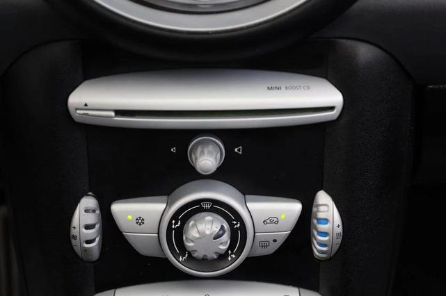 Photo of 2010 Horizon Blue Metallic MINI Cooper S