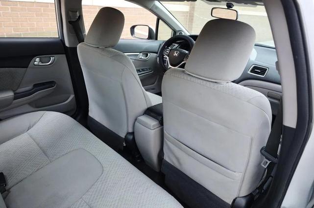 Photo of 2014 Alabaster Silver Metallic Honda Civic