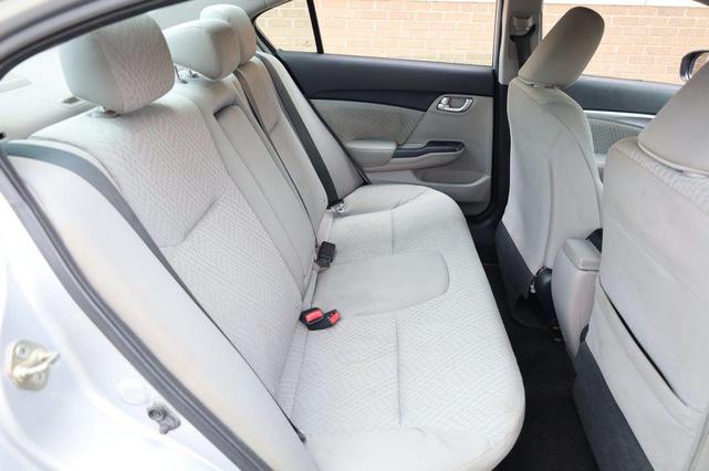 Photo of 2014 Alabaster Silver Metallic Honda Civic