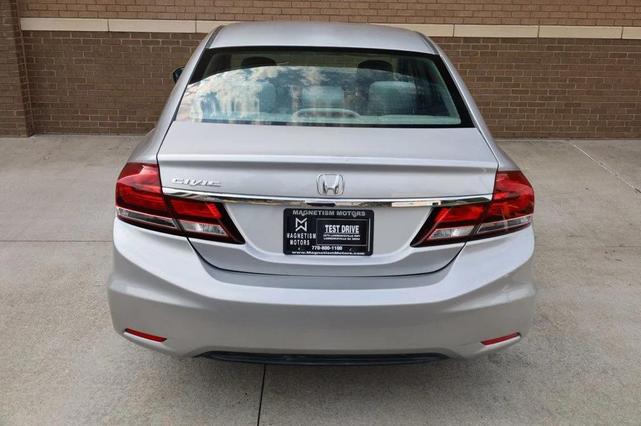 Photo of 2014 Alabaster Silver Metallic Honda Civic