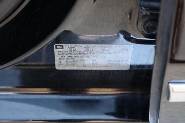 Photo of 2017 Onyx Black GMC Sierra 1500